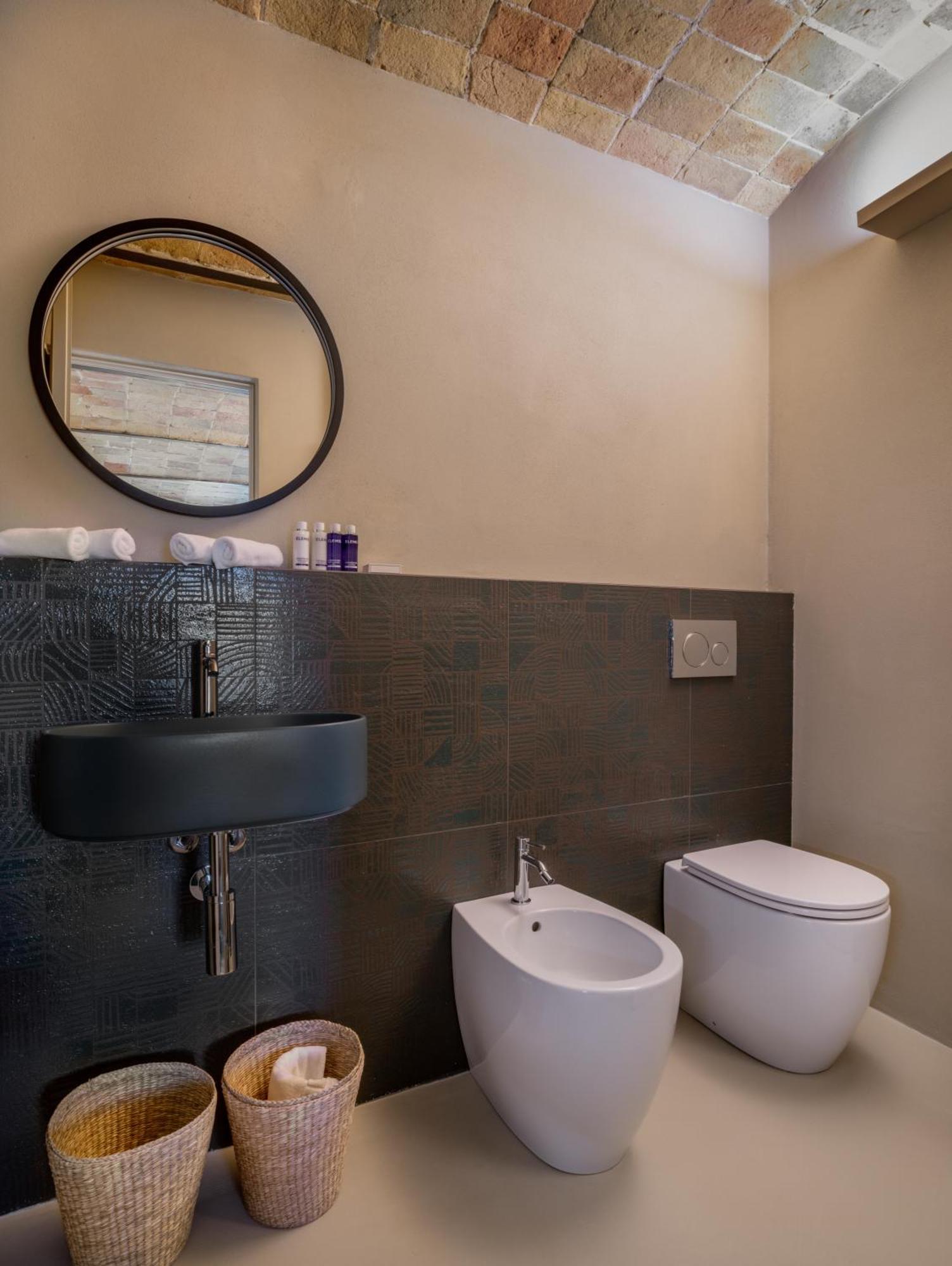 Relais Dal Cavaliere Hotel Castellino  Bagian luar foto